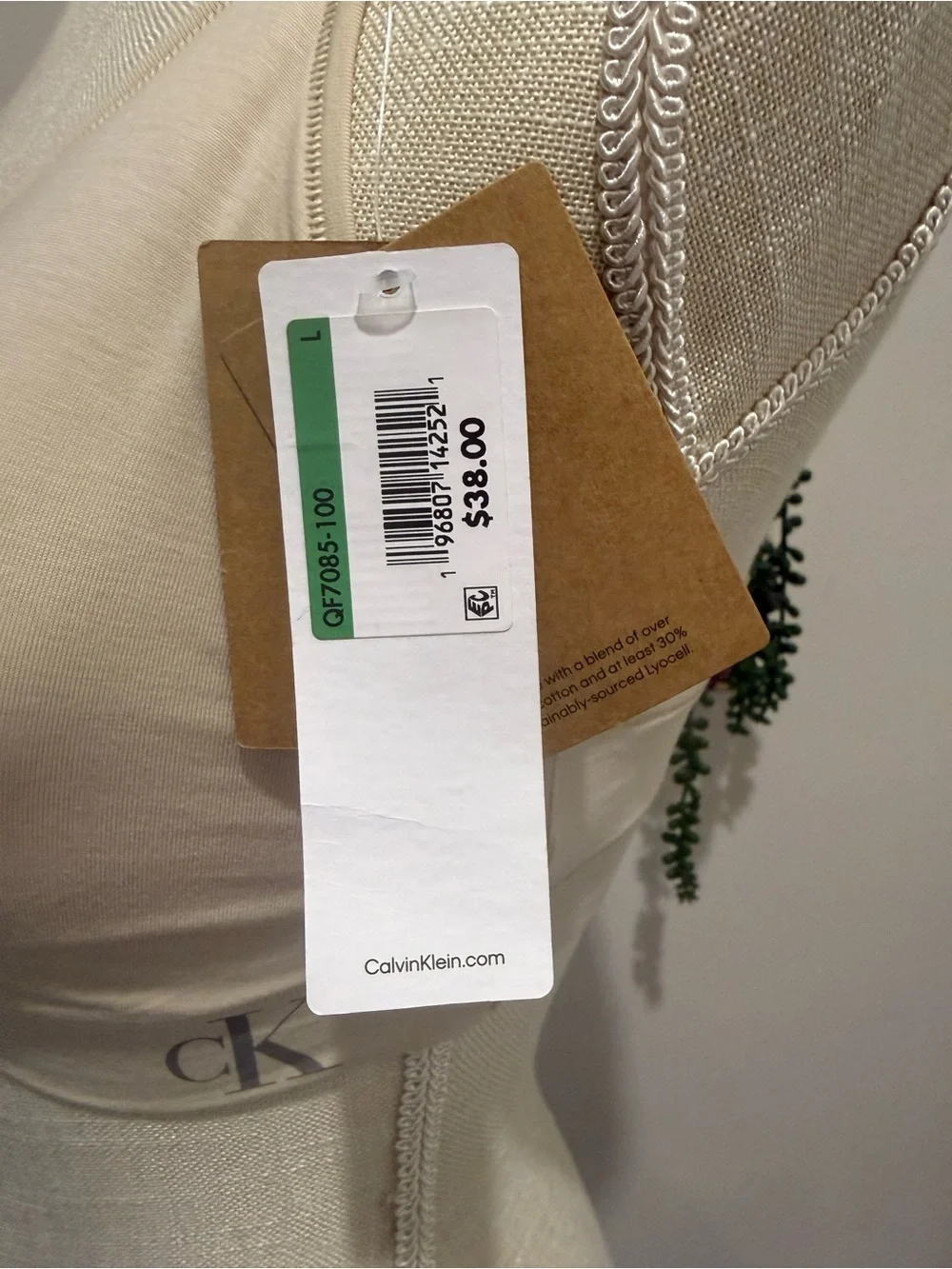 NWT Calvin Klein Flex Fit Lightly Lined Triangle Bralette